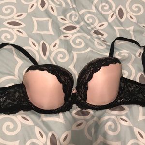 2/$12 💗 VS Demi Bra
